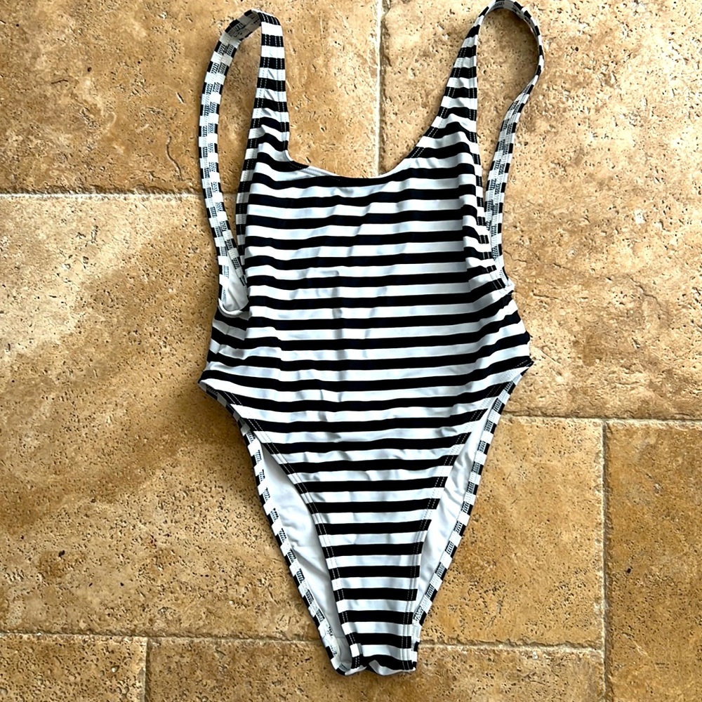 Stripped bathing suit